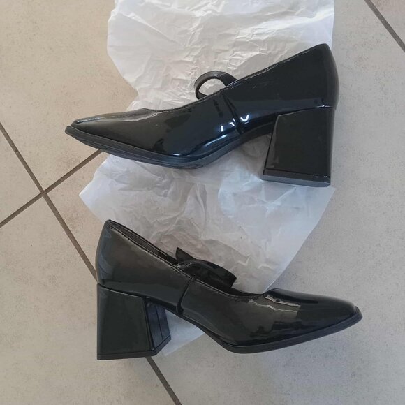 Rachel Zoe | Livia Mary Jane Glossy Patent Block Heels - Picture 5 of 12